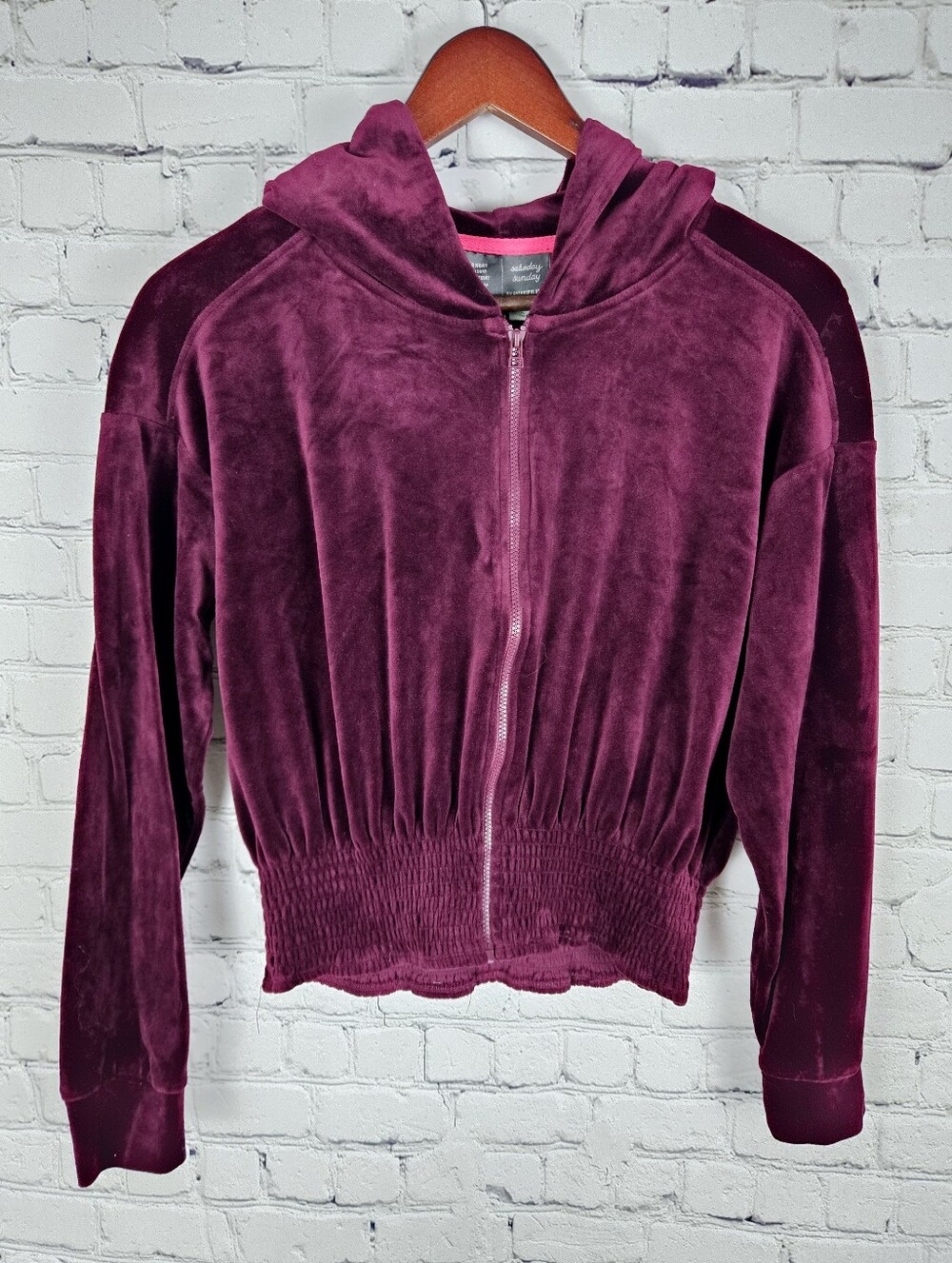 SATURDAY SUNDAY ANTHRO | Catie shortened crop velvet zip hoodie